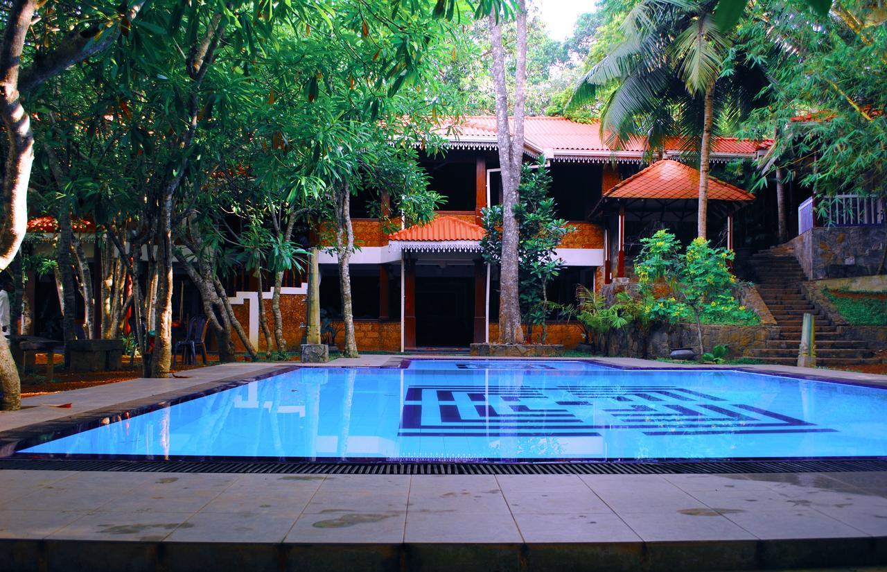 Hotel Araliya Villa Balapitiya Bagian luar foto