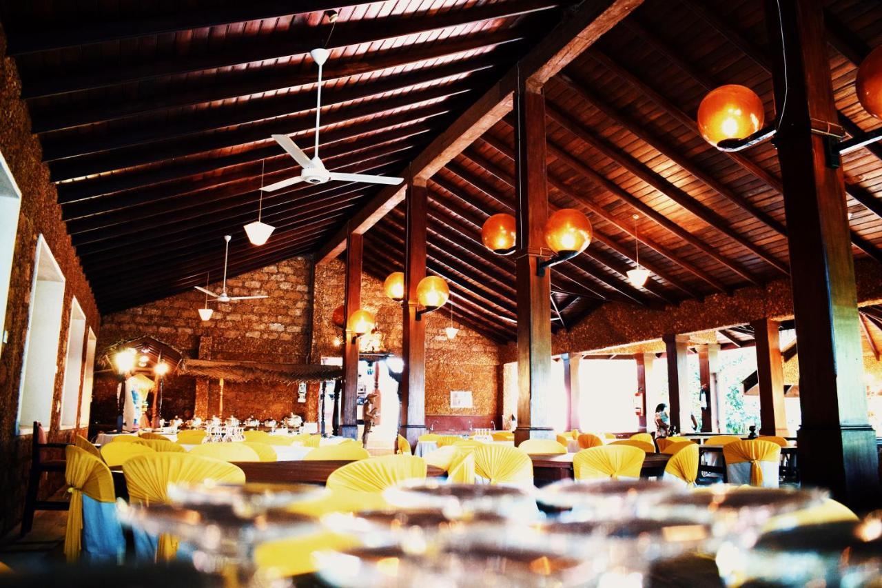 Hotel Araliya Villa Balapitiya Bagian luar foto